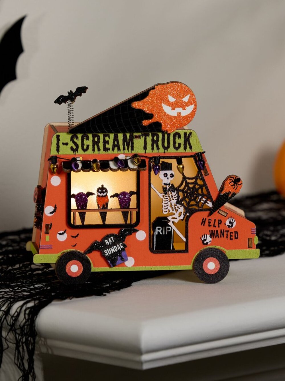 Halloween Laser Cuit Wood I-Scream Truck with LED Lights NIB